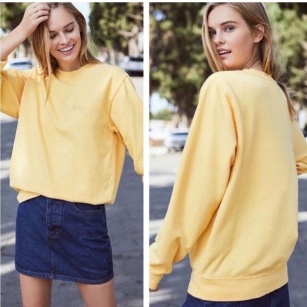 Brandy Melville “Honey” Embroidered Crewneck Sweatshirt –Beige Neutral Aesthetic